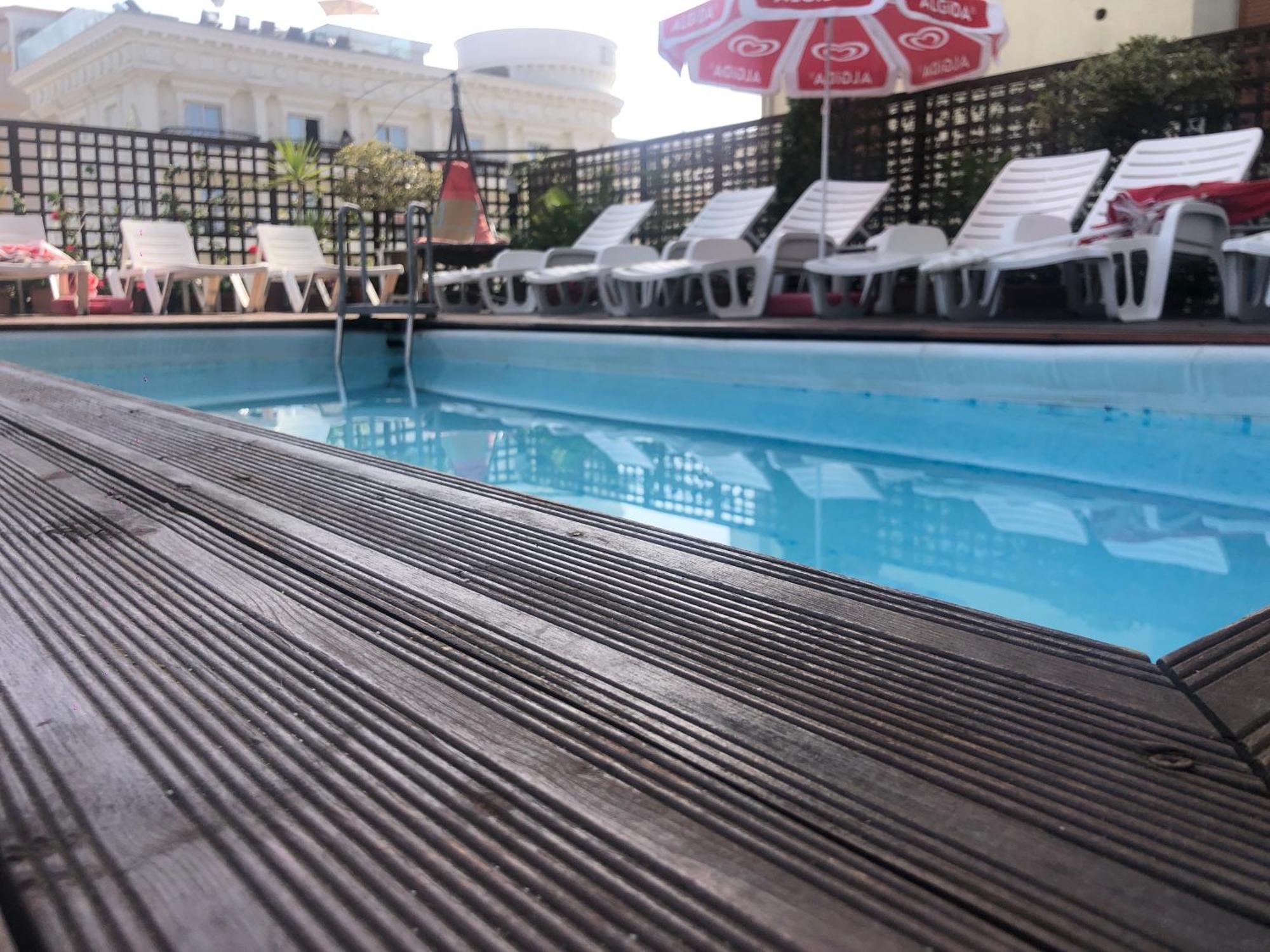 Sunrise Cameria Hotel